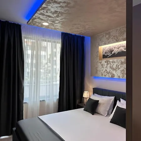 елегантен двустаен Four Seasons Burgas