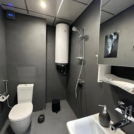 елегантен двустаен Four Seasons Apartment *